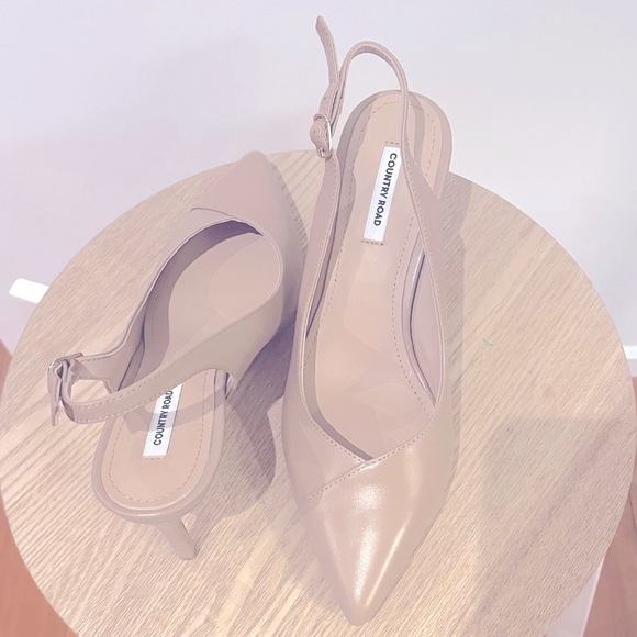 Country Road Leather Heels - Picture 8 of 8